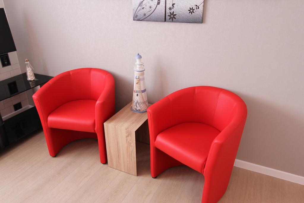 Skyline Apartment อีปส์ ภายนอก รูปภาพ