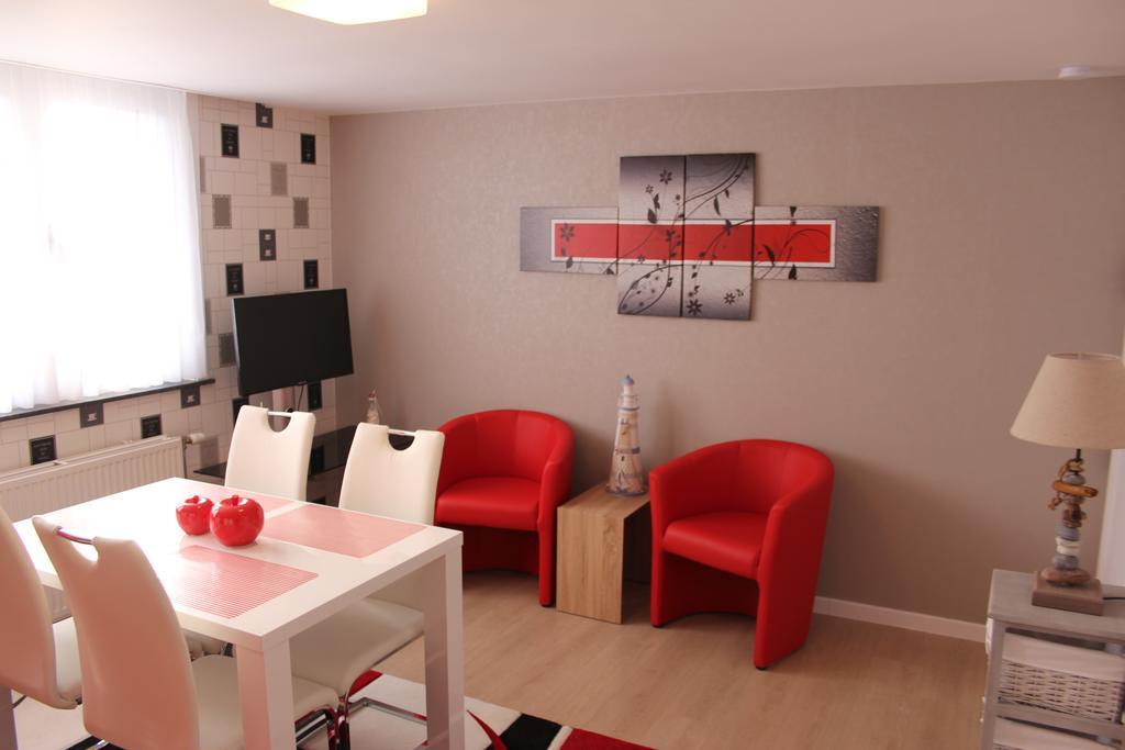 Skyline Apartment อีปส์ ห้อง รูปภาพ